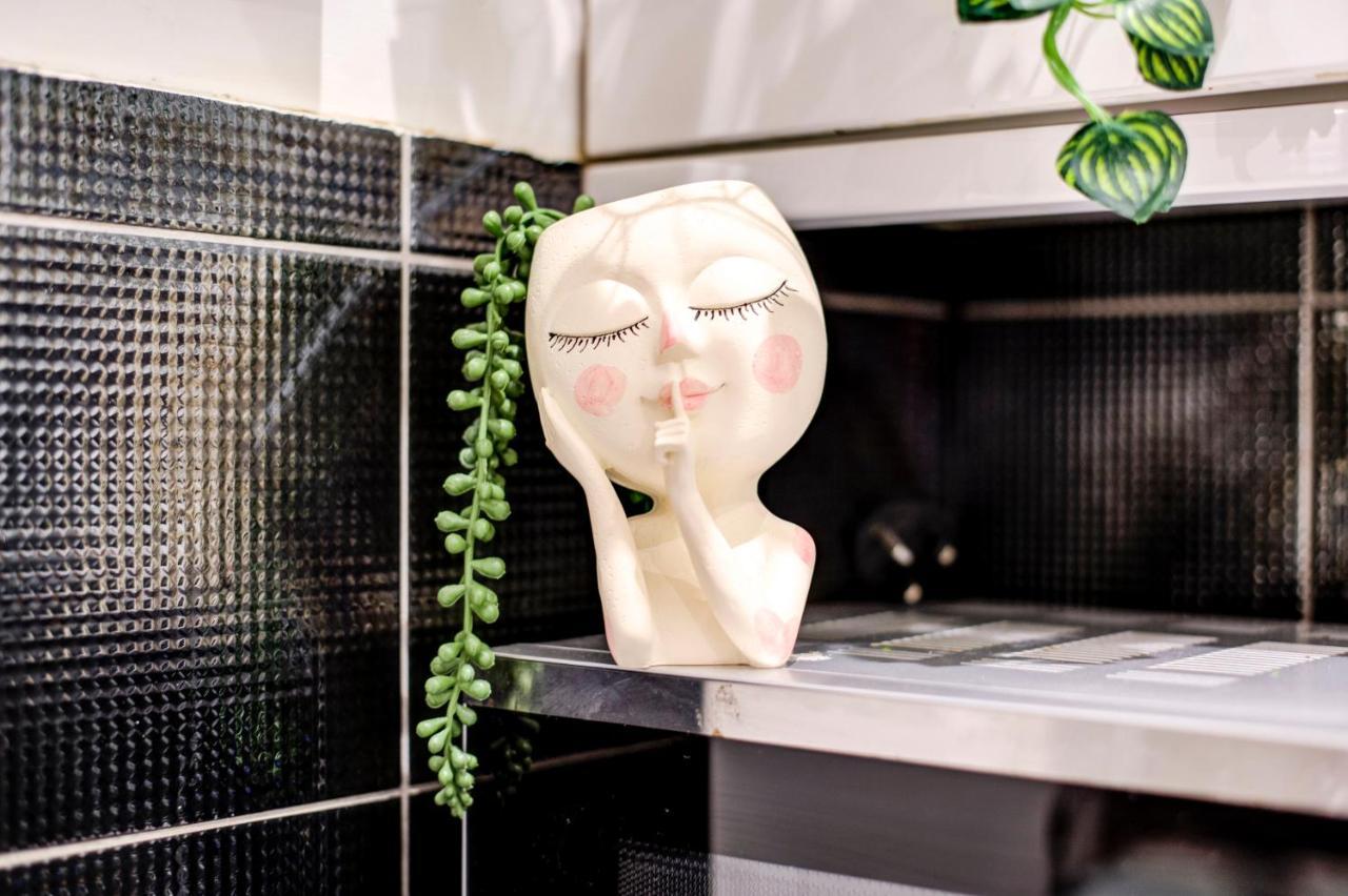 ロンドンHyde Park Chic Modern Flat For 4アパートメント エクステリア 写真
